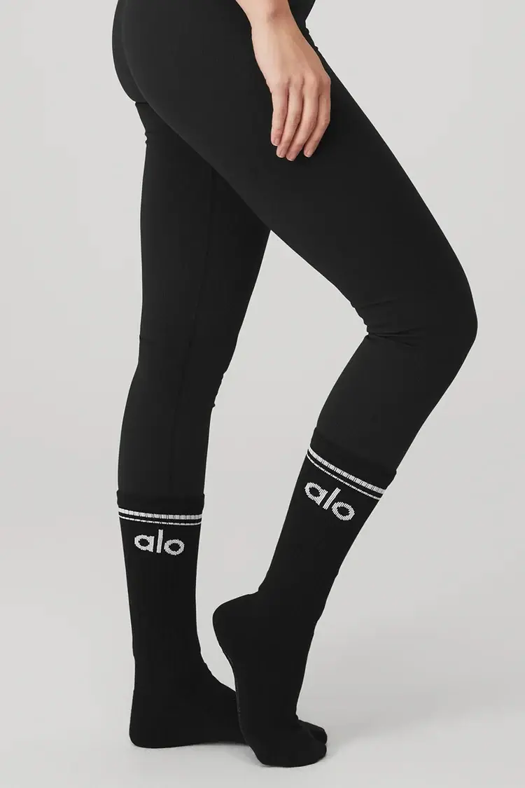 Alo Yoga 12 Adet. 3x4 Paket Women's Throwback Barre Sock - Black/White