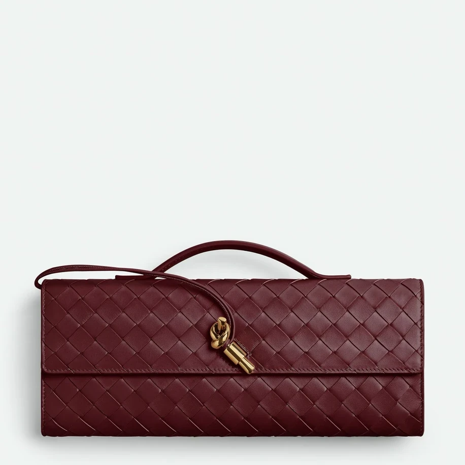 Bottega Veneta Andiamo Clutch Bordeaux