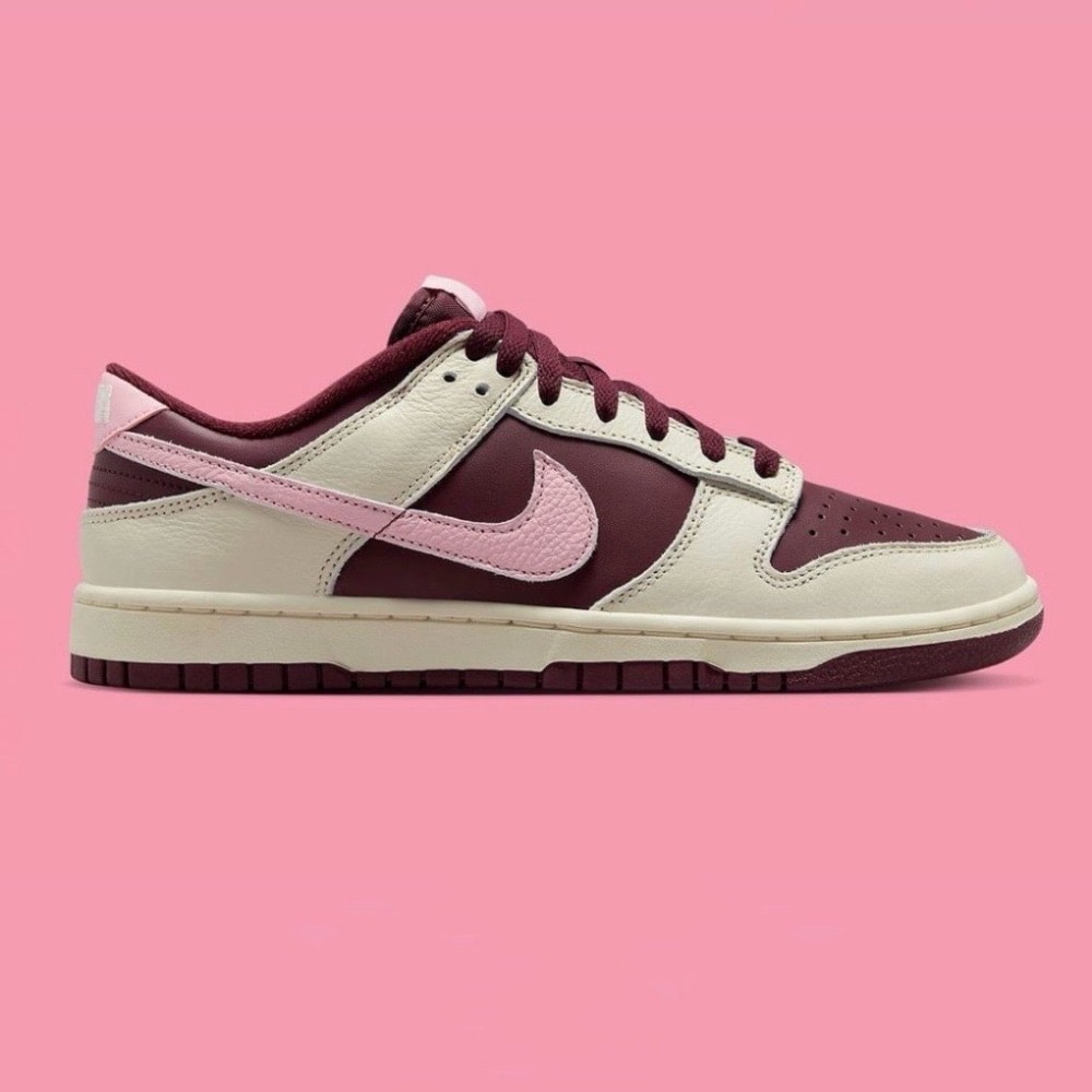 Nike Dunk Low Valentine’s Day